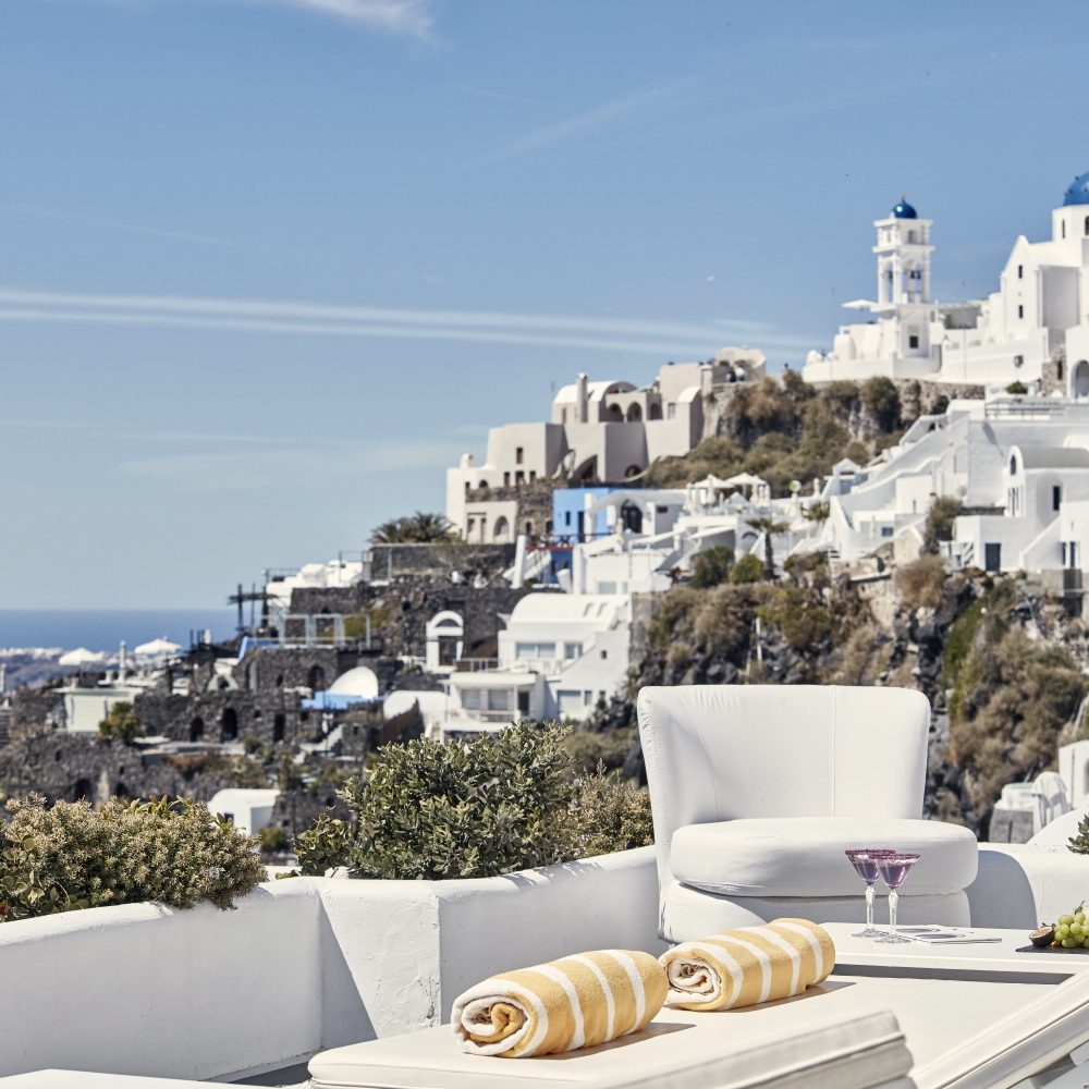 01_05_Katikies-Chromata-Hotel-Santorini-Imerovigli